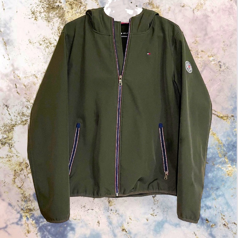 🍃Olive green Tommy Hillfiger Jacket 🤍